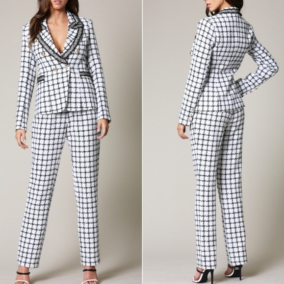 Classic Tweed Suit Set. PANTS AND BLAZER - Picture 1 of 4